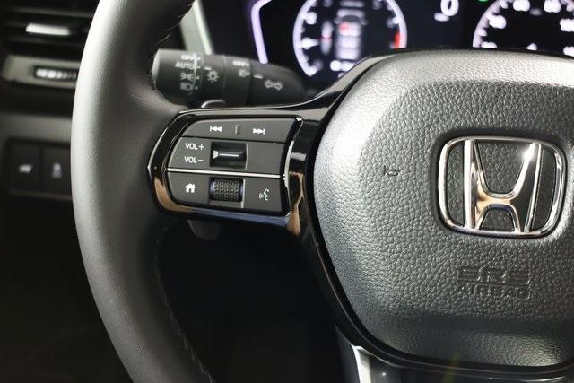 new 2025 Honda Pilot car, priced at $47,550