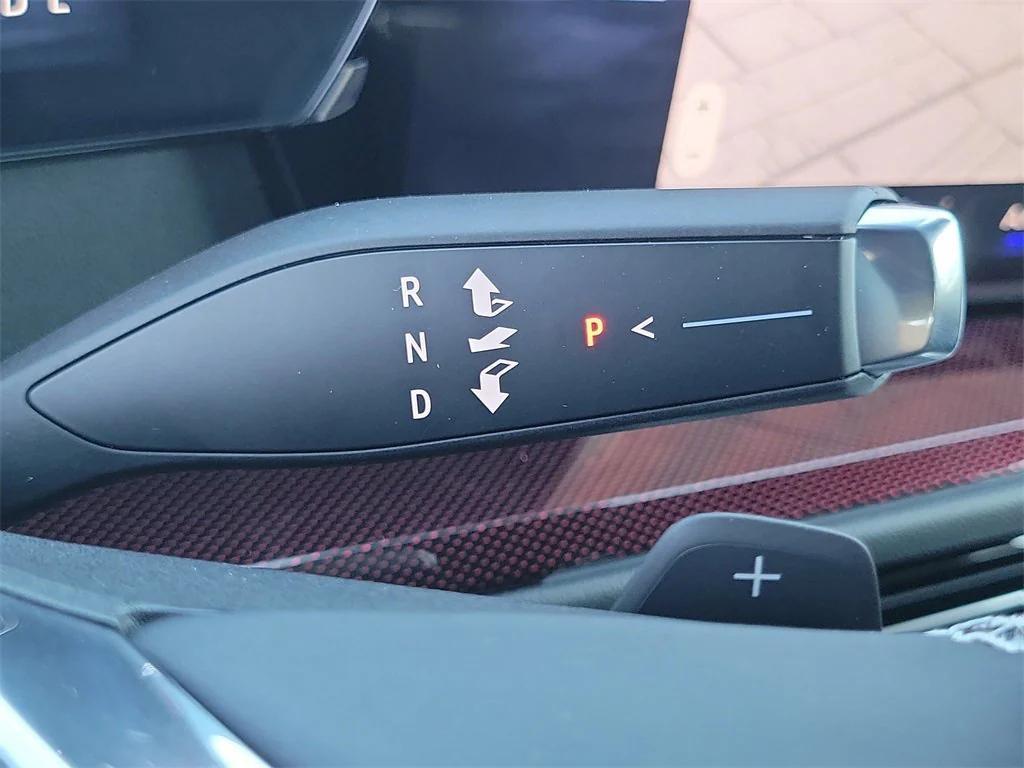 new 2026 Chevrolet Traverse car, priced at $59,299