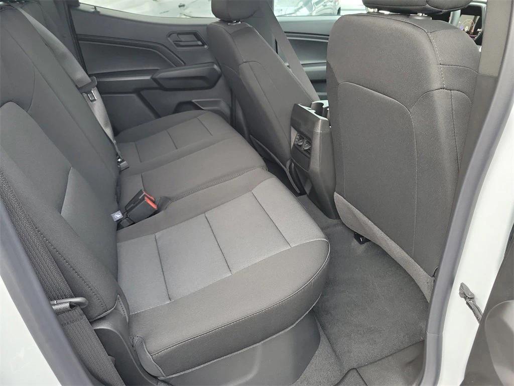 new 2026 Chevrolet Colorado car, priced at $43,245