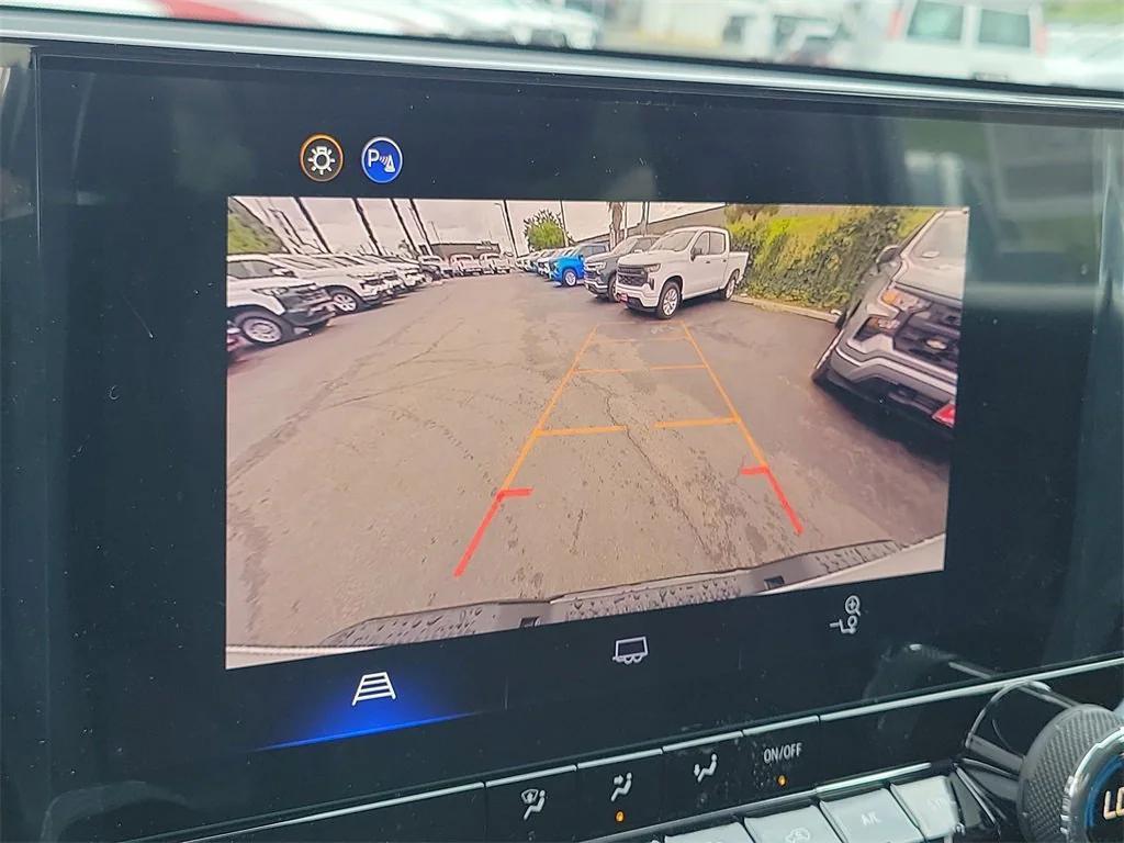 new 2026 Chevrolet Colorado car, priced at $43,245