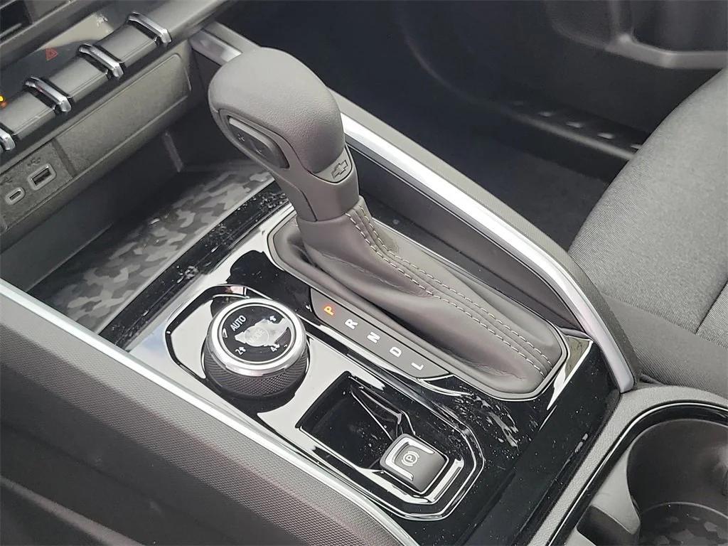 new 2026 Chevrolet Colorado car, priced at $43,245