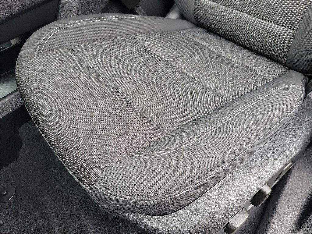 used 2025 Chevrolet Traverse car, priced at $39,995