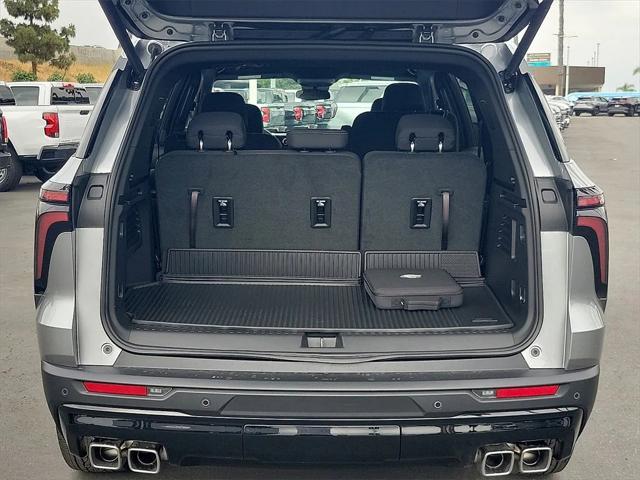 new 2025 Chevrolet Traverse car, priced at $45,300