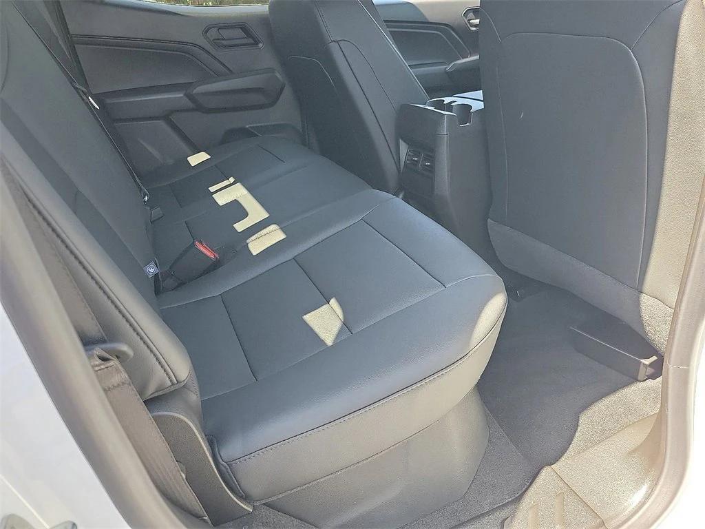 new 2025 Chevrolet Colorado car, priced at $45,945