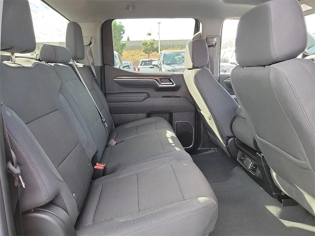 used 2025 Chevrolet Silverado 1500 car, priced at $42,995