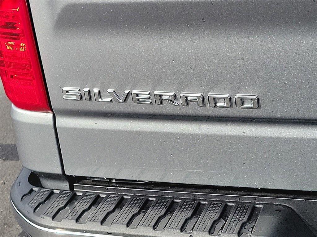 used 2025 Chevrolet Silverado 1500 car, priced at $42,995