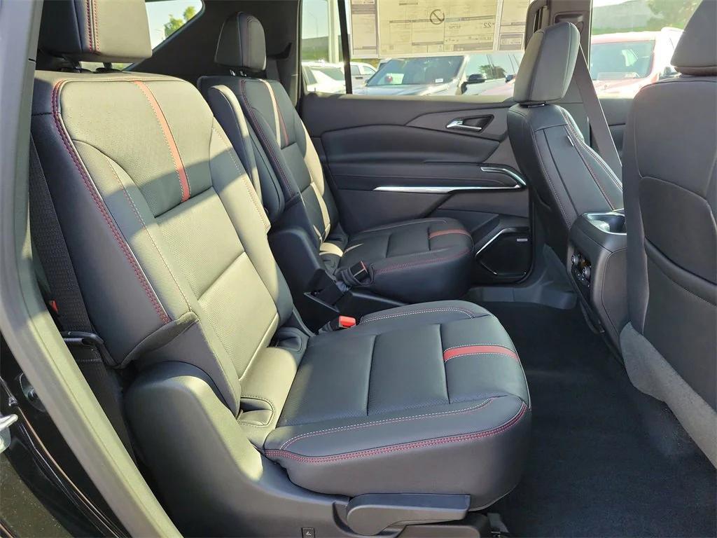 new 2026 Chevrolet Traverse car, priced at $59,290