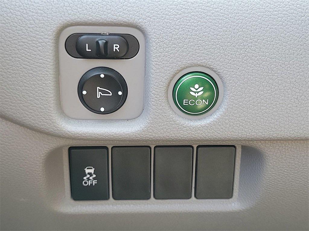 used 2018 Honda Pilot car, priced at $16,450