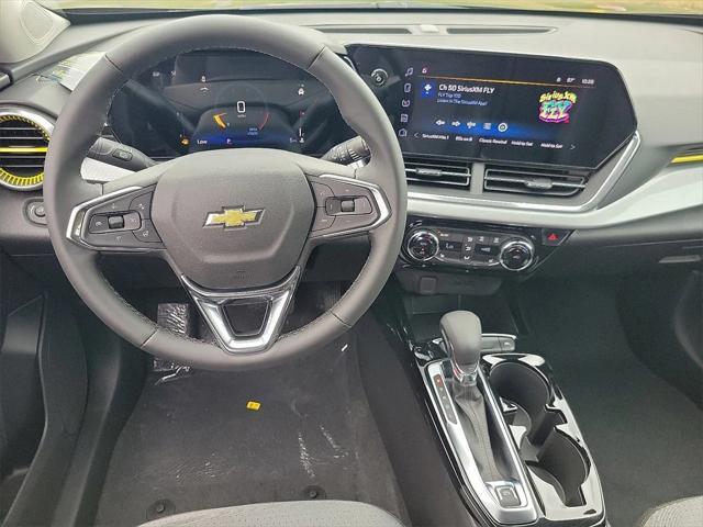 new 2025 Chevrolet Trax car, priced at $26,084