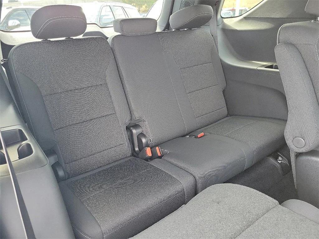 new 2026 Chevrolet Traverse car, priced at $45,320