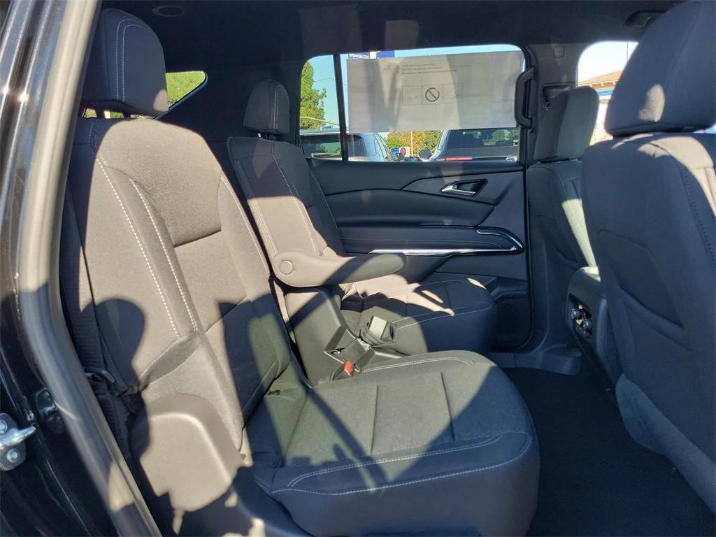 new 2026 Chevrolet Traverse car, priced at $42,820