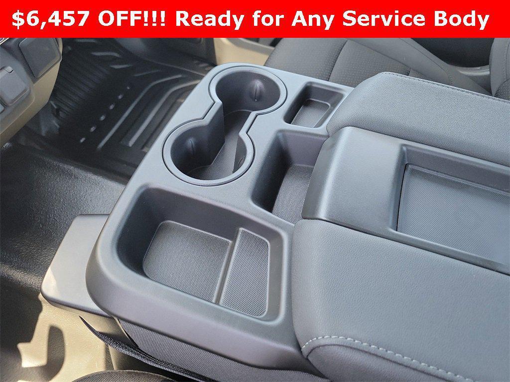 new 2024 Chevrolet Silverado 2500 car, priced at $39,999