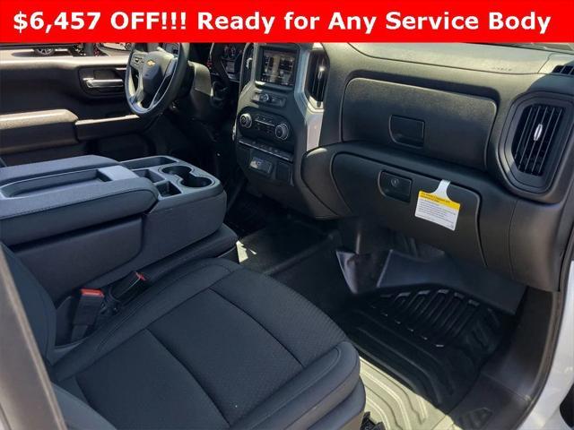 new 2024 Chevrolet Silverado 2500 car, priced at $39,999