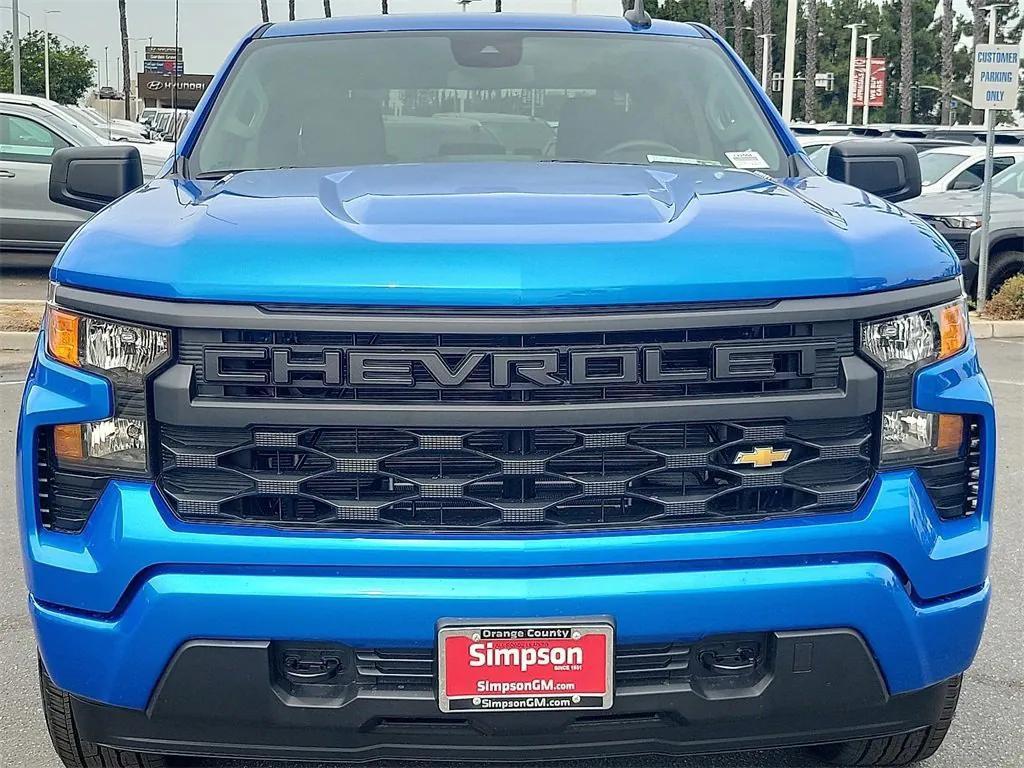new 2026 Chevrolet Silverado 1500 car, priced at $43,010