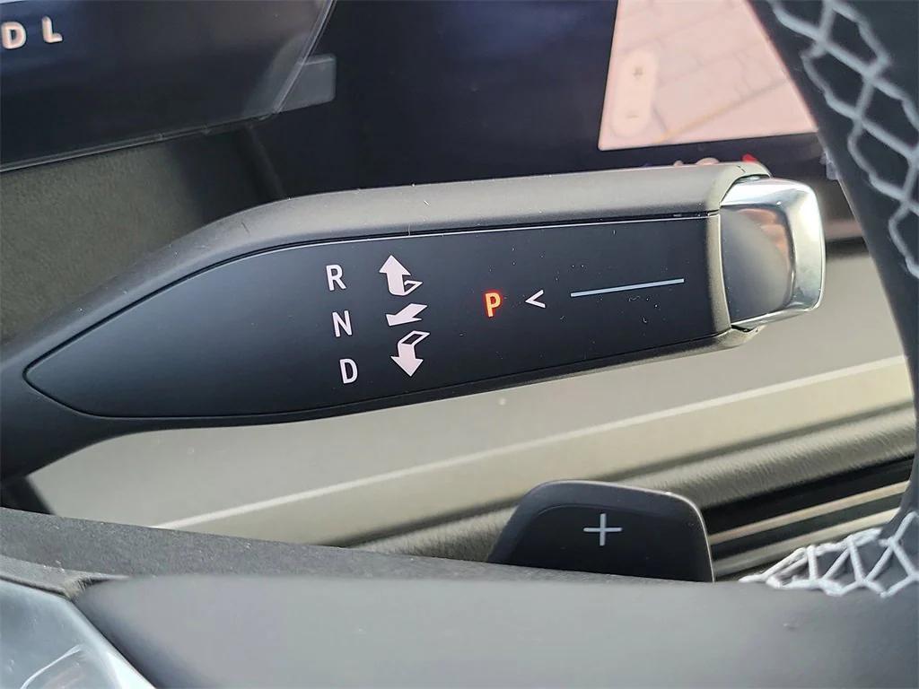 new 2026 Chevrolet Traverse car, priced at $45,320