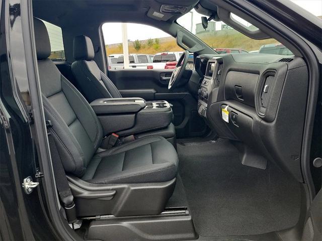 new 2025 Chevrolet Silverado 1500 car, priced at $50,905