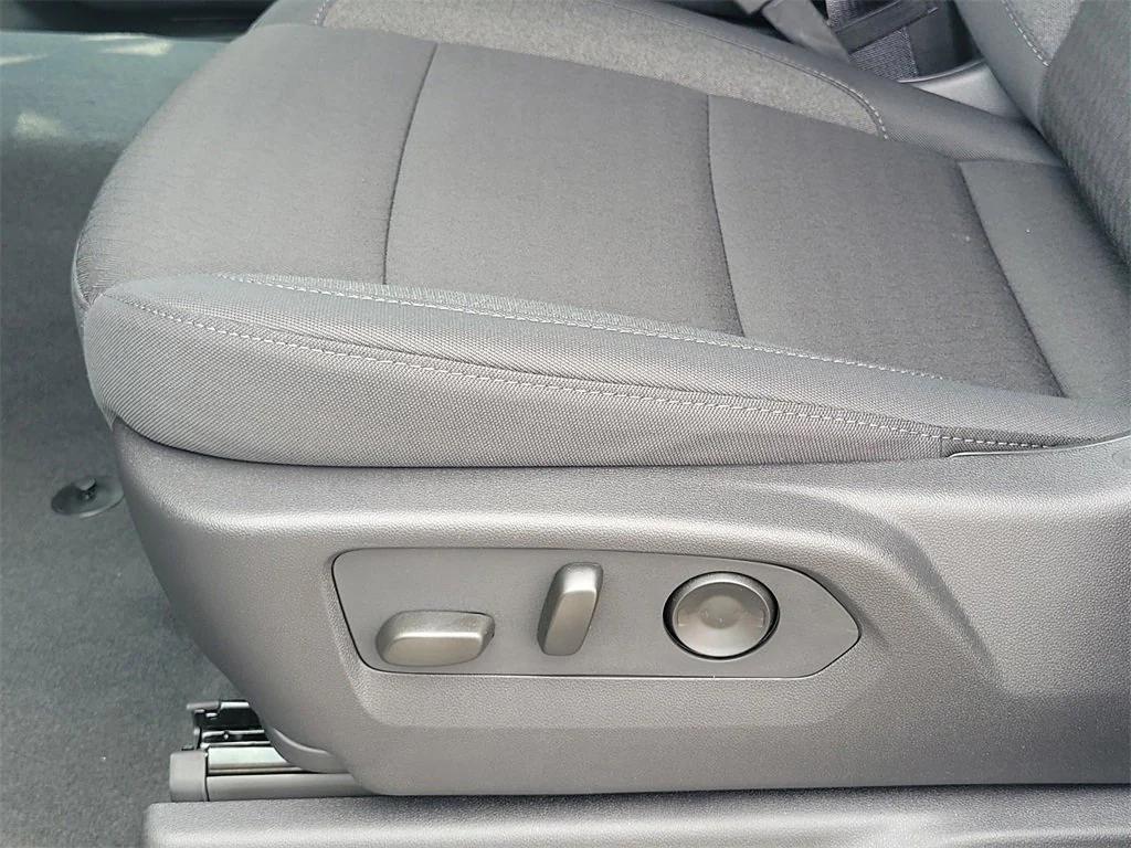 new 2026 Chevrolet Silverado 1500 car, priced at $42,615