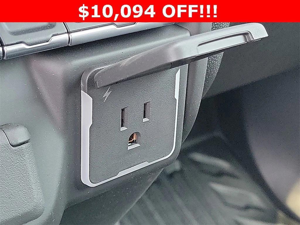new 2025 Chevrolet Silverado 2500 car, priced at $66,999