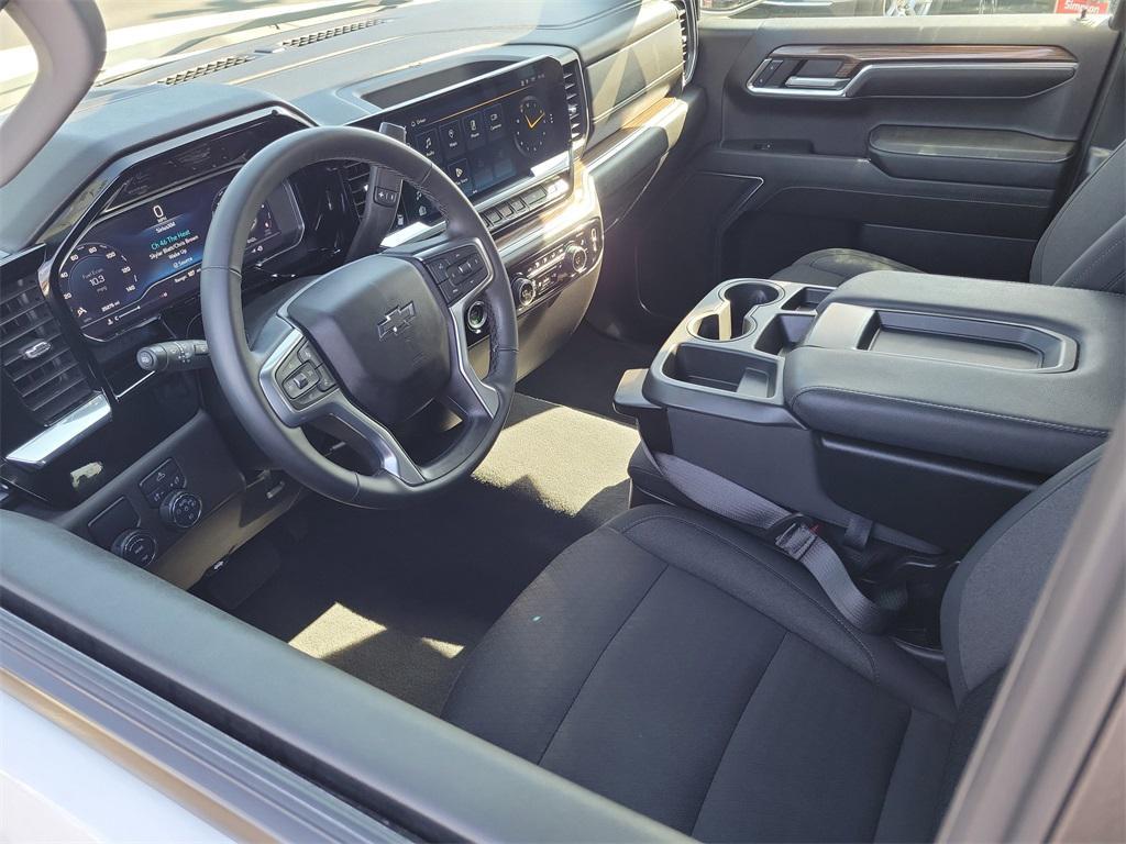 used 2024 Chevrolet Silverado 1500 car, priced at $41,995
