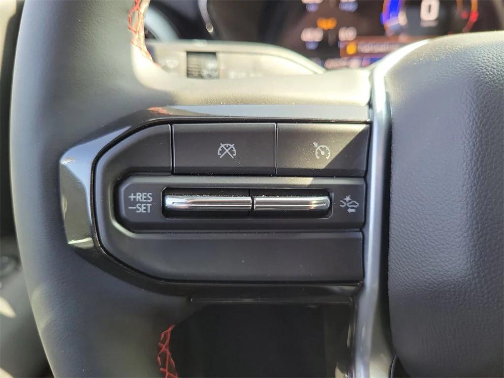 new 2025 Chevrolet Colorado car, priced at $50,110