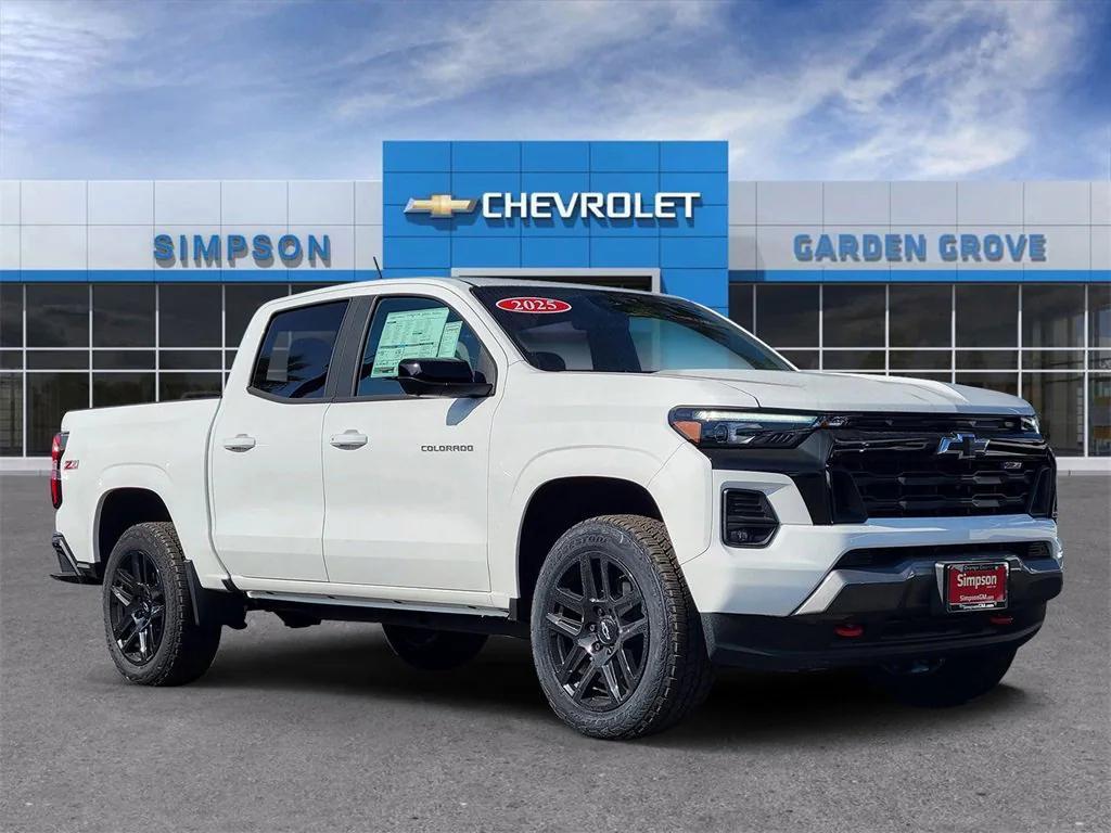 new 2025 Chevrolet Colorado car, priced at $50,110