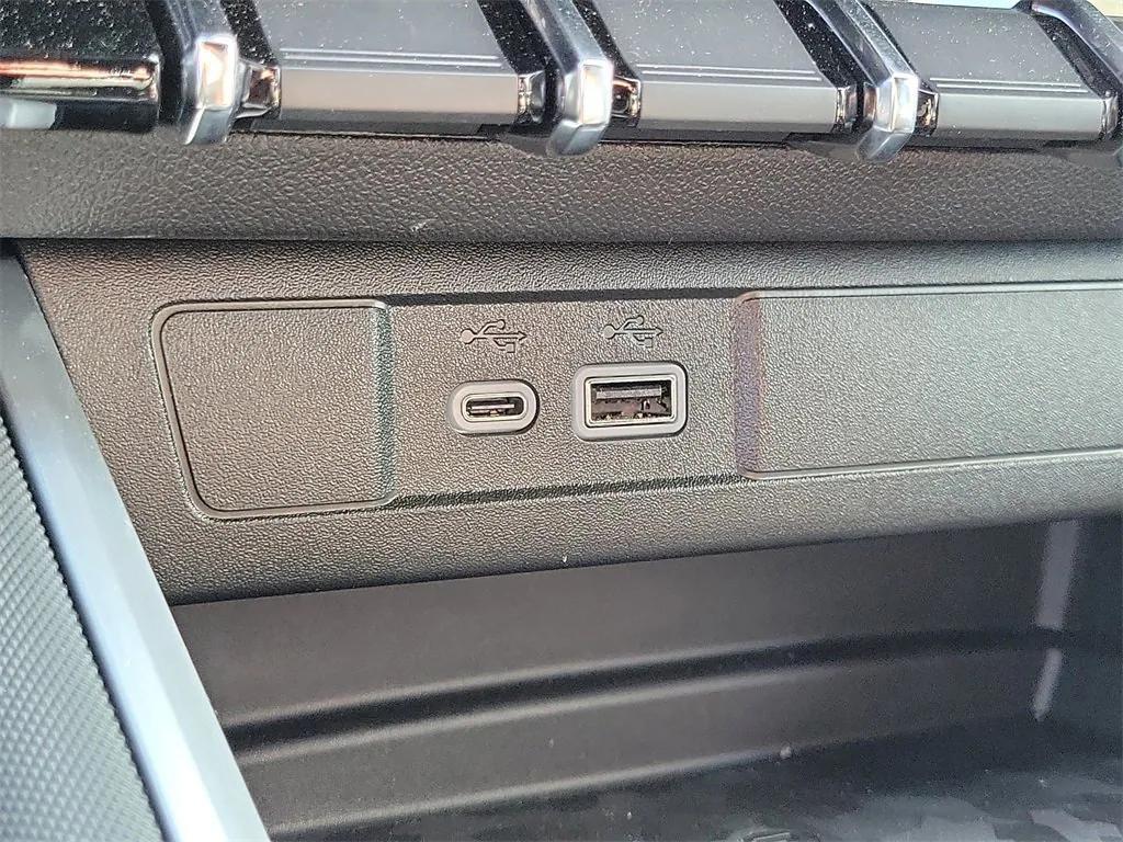 new 2025 Chevrolet Colorado car, priced at $50,110