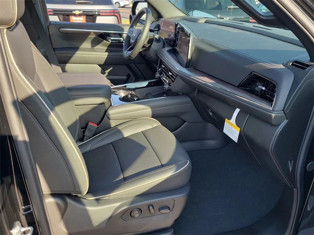 new 2026 Chevrolet Suburban car, priced at $83,930