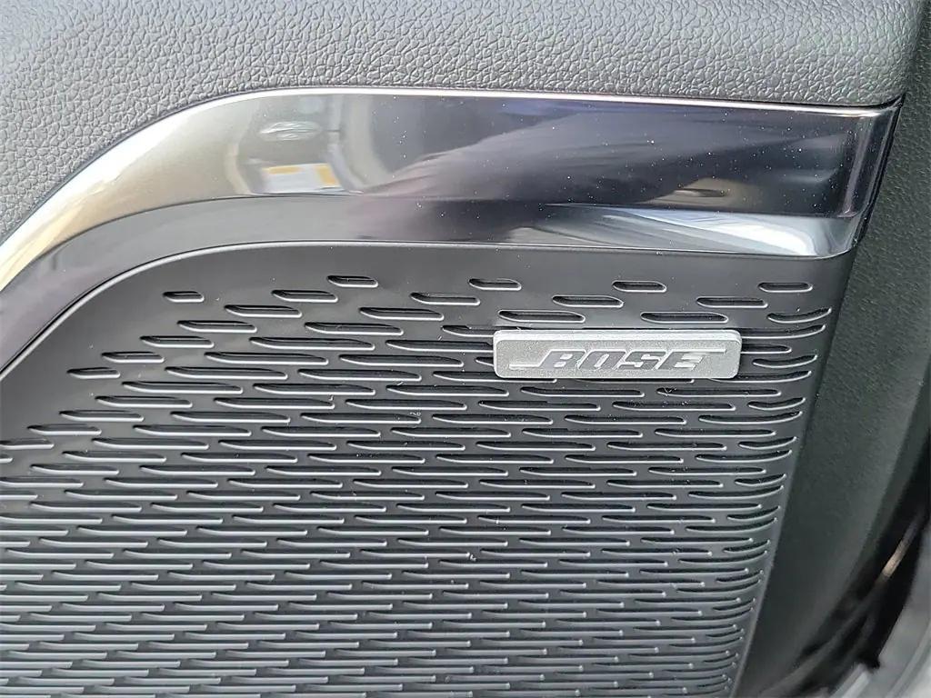 new 2026 Chevrolet Traverse car, priced at $59,094