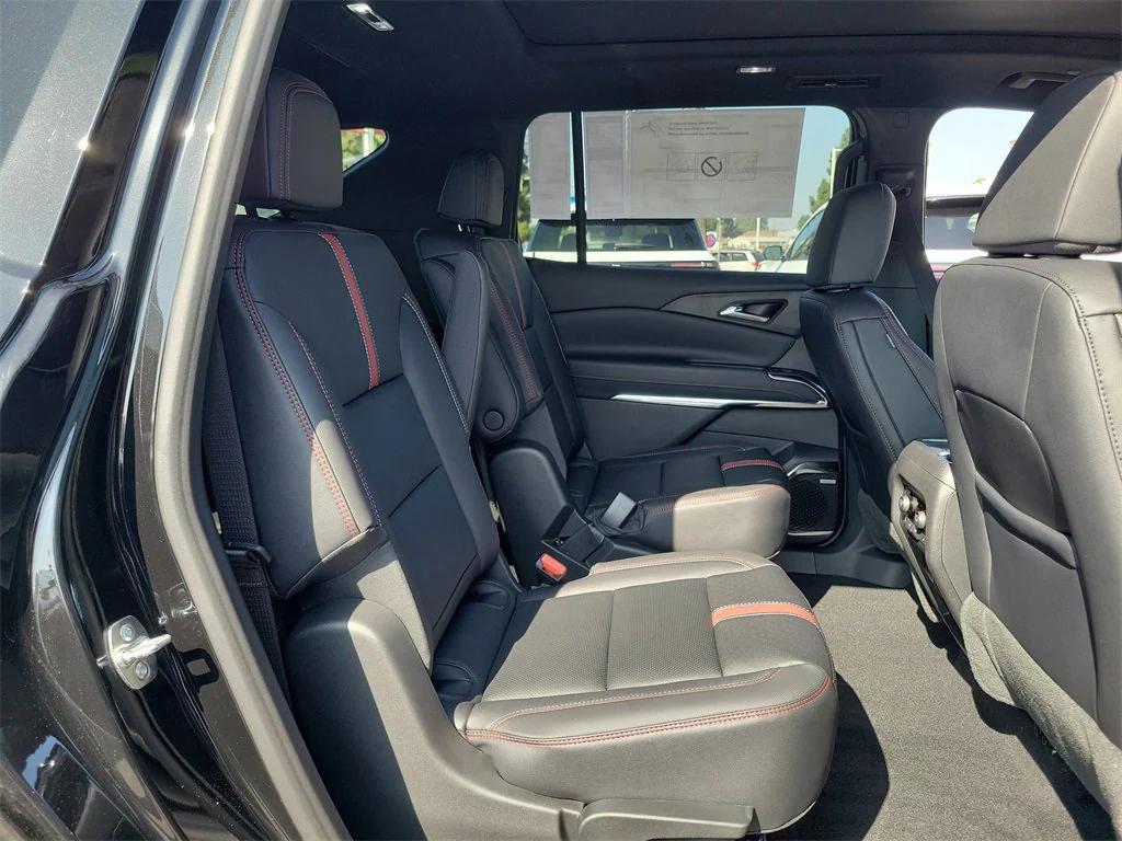 new 2026 Chevrolet Traverse car, priced at $59,094