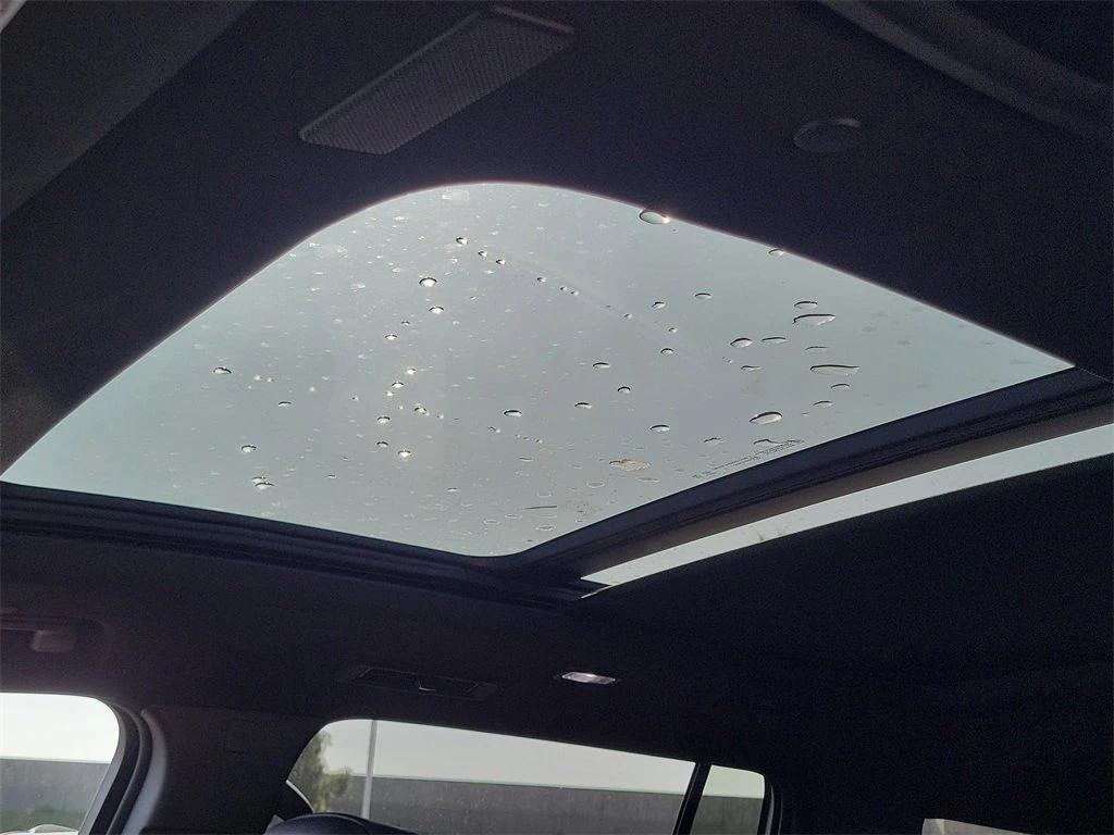 new 2026 Chevrolet Traverse car, priced at $59,094