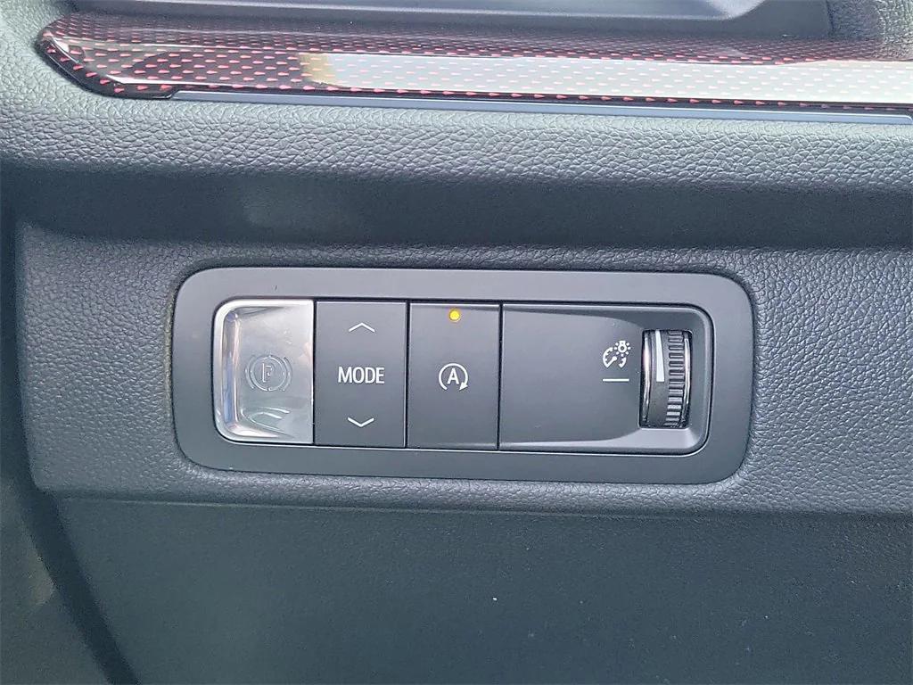 new 2026 Chevrolet Traverse car, priced at $59,094