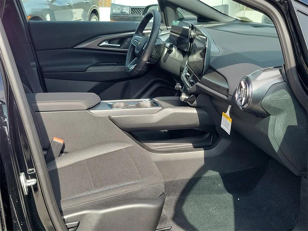 new 2026 Chevrolet Equinox EV car, priced at $35,270