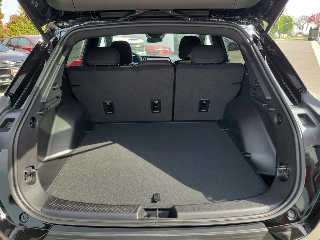 new 2026 Chevrolet Equinox EV car, priced at $35,270