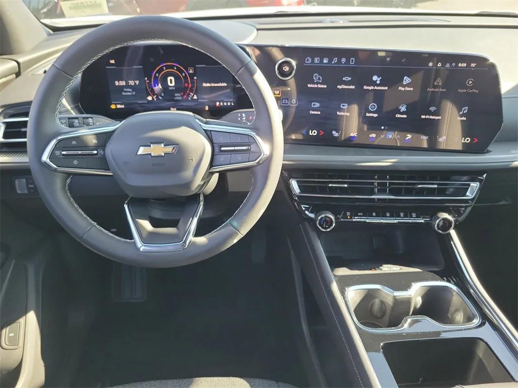 new 2026 Chevrolet Traverse car, priced at $42,820