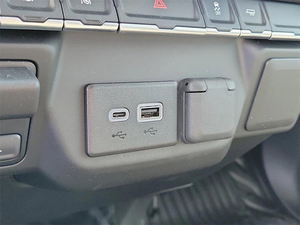 new 2025 Chevrolet Silverado 3500 car, priced at $73,499