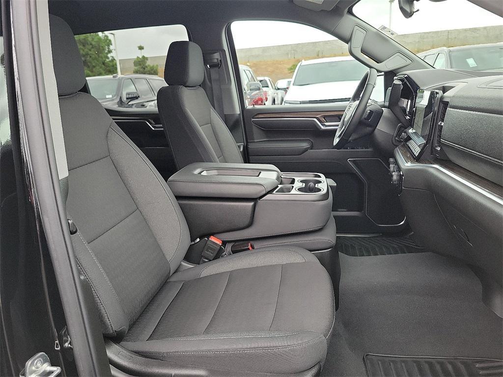 used 2025 Chevrolet Silverado 1500 car, priced at $43,999