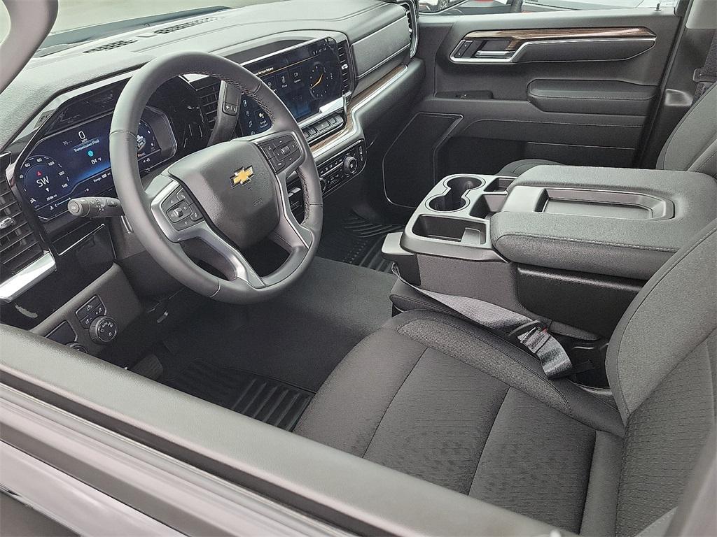 used 2025 Chevrolet Silverado 1500 car, priced at $43,999