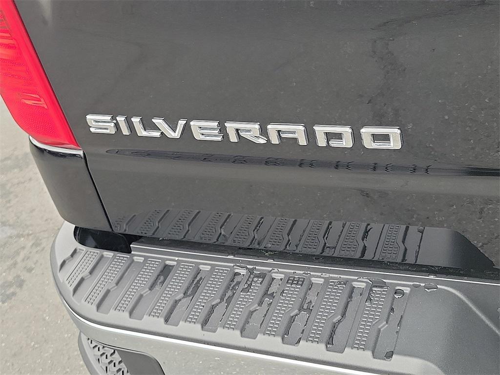 used 2025 Chevrolet Silverado 1500 car, priced at $43,999