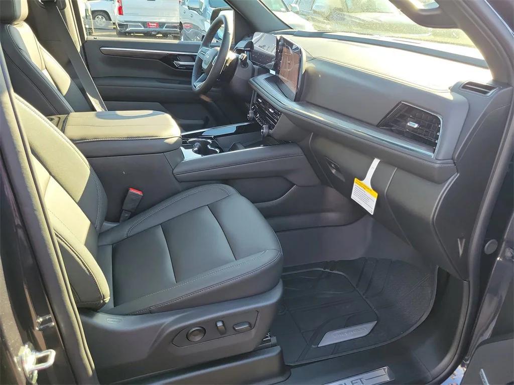 new 2026 Chevrolet Suburban car, priced at $80,720