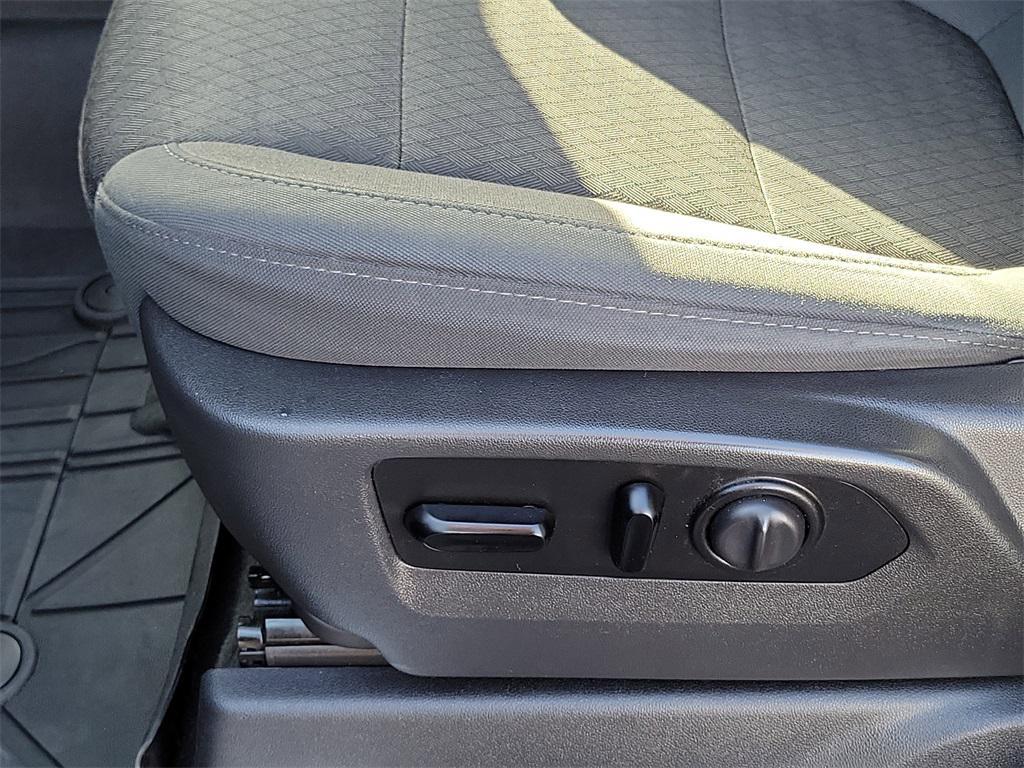 used 2021 Chevrolet Silverado 1500 car, priced at $31,995