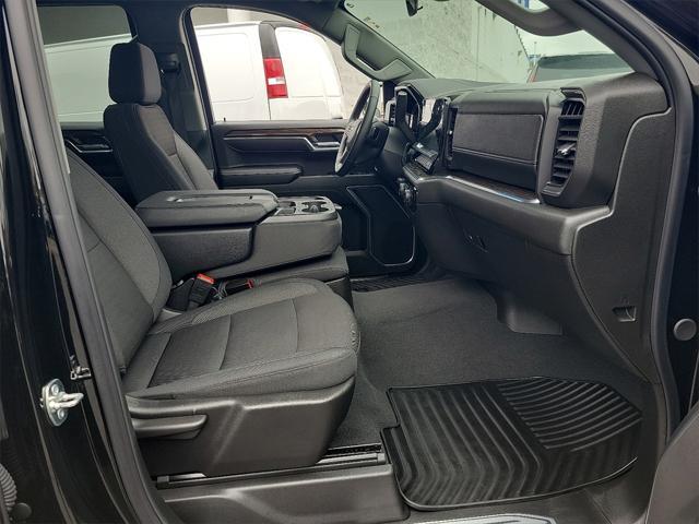 used 2025 Chevrolet Silverado 1500 car, priced at $46,995