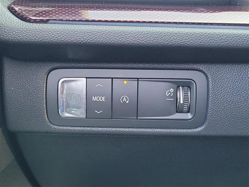 new 2026 Chevrolet Traverse car, priced at $58,290