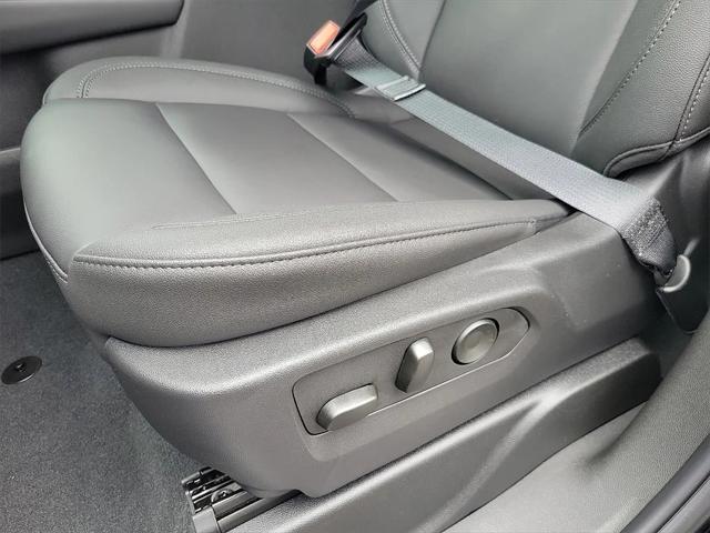 new 2025 Chevrolet Suburban car, priced at $69,780
