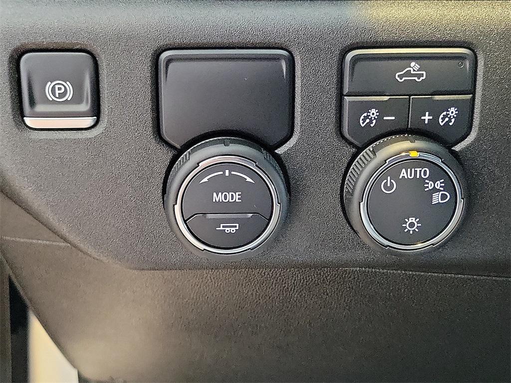 used 2025 Chevrolet Silverado 1500 car, priced at $43,450