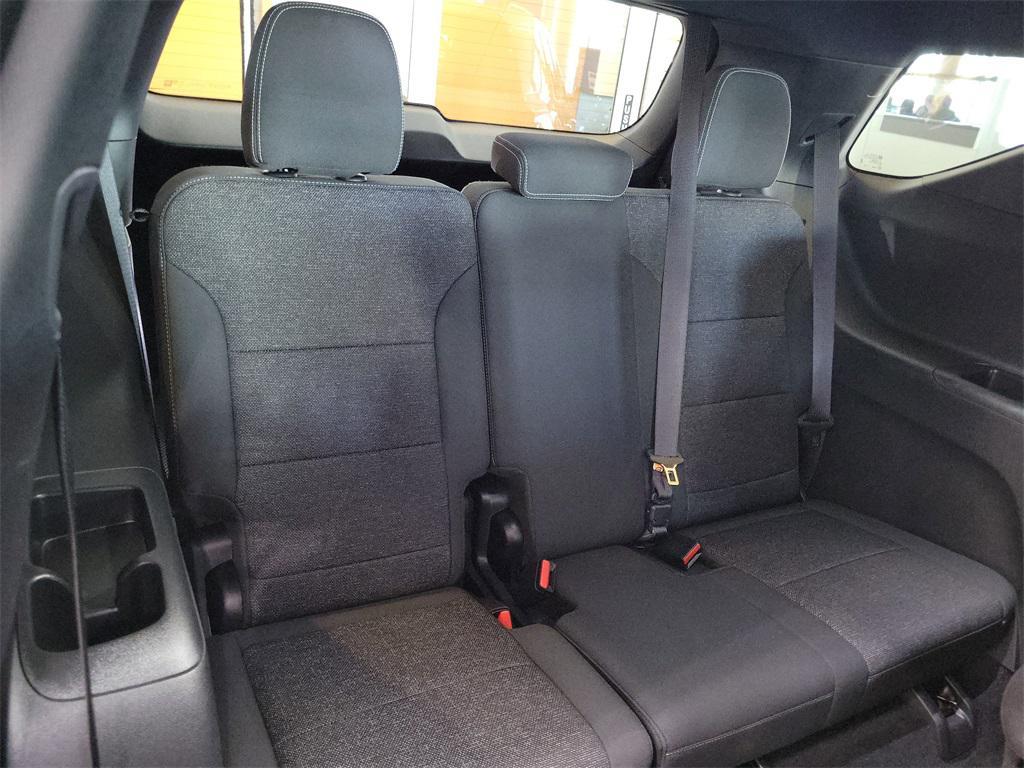 used 2025 Chevrolet Traverse car, priced at $44,995