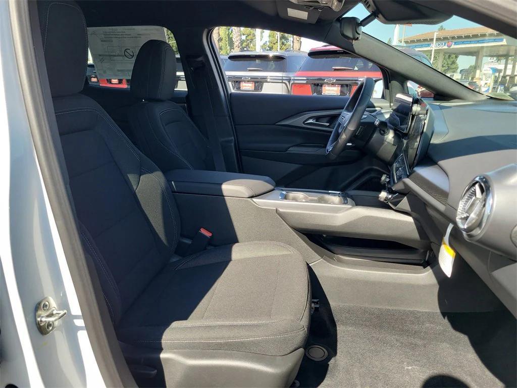 new 2026 Chevrolet Equinox EV car, priced at $35,594