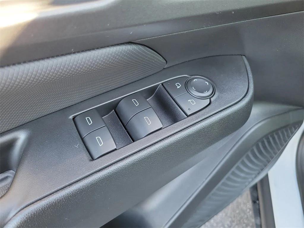 new 2026 Chevrolet Equinox EV car, priced at $35,594