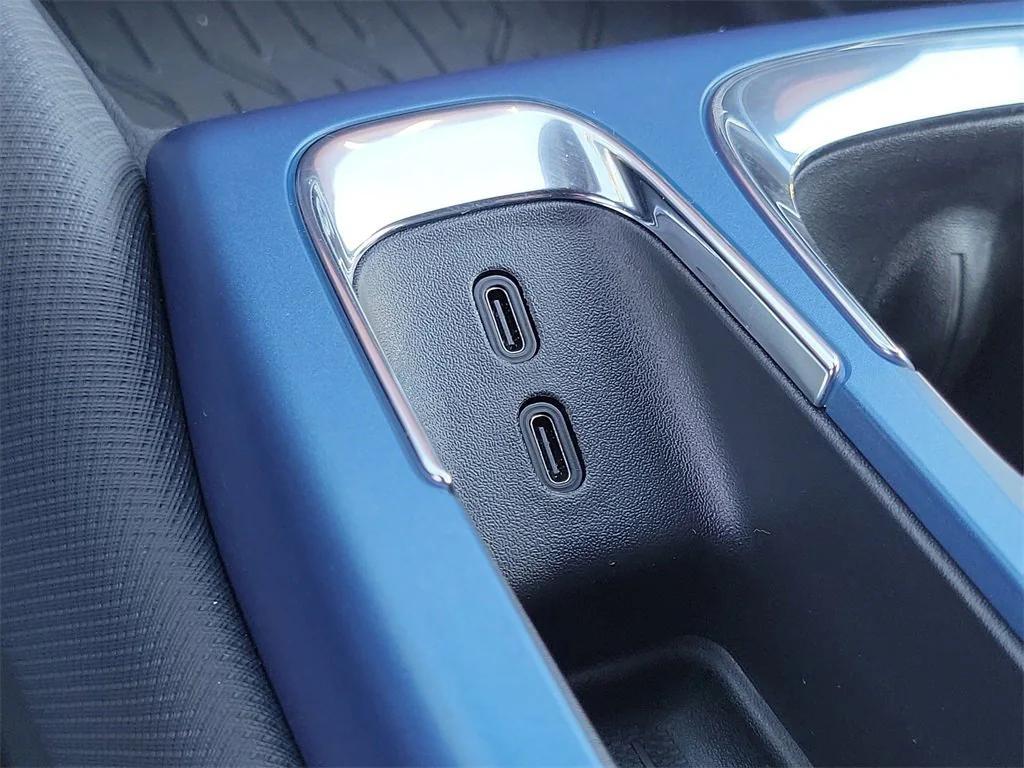 new 2026 Chevrolet Equinox EV car, priced at $40,920