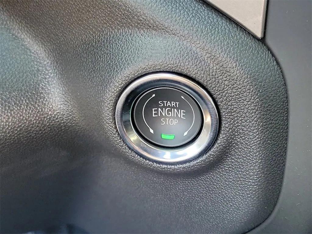 new 2026 Chevrolet Silverado 1500 car, priced at $35,595