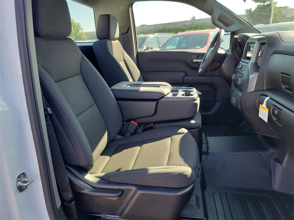 new 2026 Chevrolet Silverado 1500 car, priced at $35,595